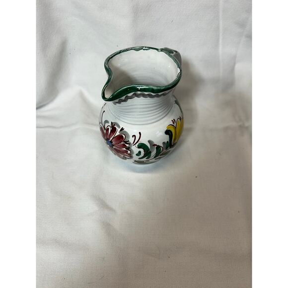 Vintage Berkshire Pottery Hand Painted Pitcher Green Flowers Handle 6" - Picture 4 of 6